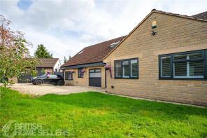 Pippins, Chaffcombe Road, Chard TA20 1RP