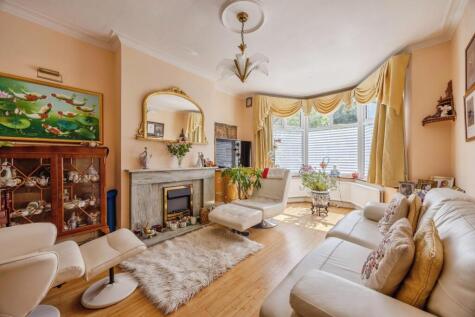 Dalmeny Avenue, London, SW16
