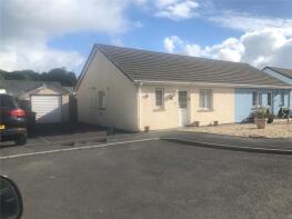 15, The Grove, Kilgetty SA68 0YW