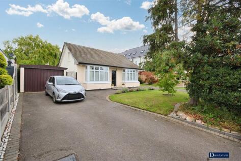 Parkstone Avenue, Emerson Park, Hornchurch, RM11