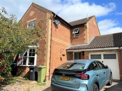 Gillamoor Close, Emerson Valley, Milton Keynes