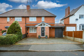 40, Glynne Avenue, Kingswinford DY6 9PT