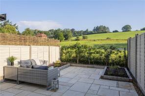 Ivy Cottage, Road Running Through Harpsden, Harpsden, Henley-on-thames RG9 4HJ