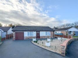 8, Woodhayes, Carlisle CA2 4TP