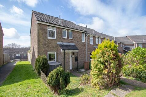 Ingra Walk, Roborough, PL6