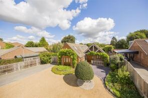 28 Wits End, Rectory Lane South, Leybourne, West Malling ME19 5HB