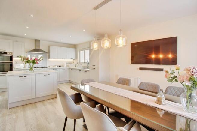 Kitchen/Dining