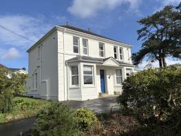 Lasael, Talley Road, Llandeilo SA19 7HS