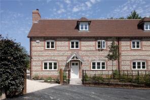 38d, Upper Woodford SP4 6NU