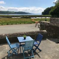2, Strand Cottages, The Strand, Laugharne, Carmarthen SA33 4TS