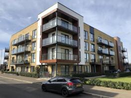 Flat 15, 13 Downey House, Ashflower Drive, Romford RM3 0JW