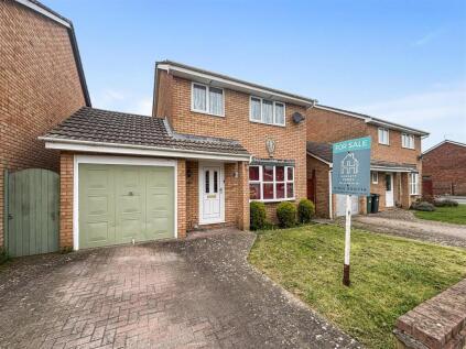 Detached Family Home Located in North Worle With No Onward Chain