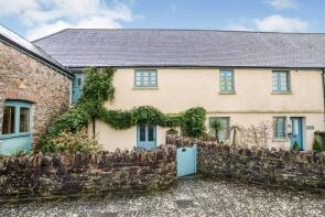 18, Barton Leys, Totnes TQ9 6NN
