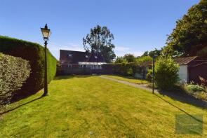 Little Orchard, Road Past Somerleigh, Brampford Speke EX5 5DX