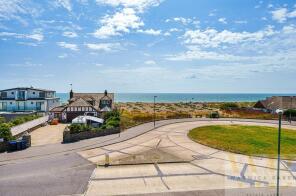 11, Beach Court, Old Fort Road, Shoreham-by-sea BN43 5RG