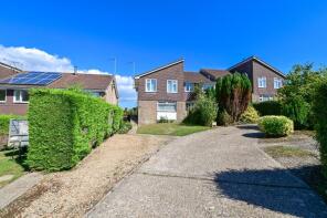6, Lansdown Gardens, Newport PO30 3HJ