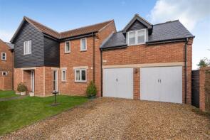 3, Cherrington Field, Devizes SN10 3RP