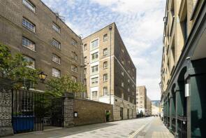 Apartment 1, 16 Tapestry Building, New Street, London EC2M 4TR