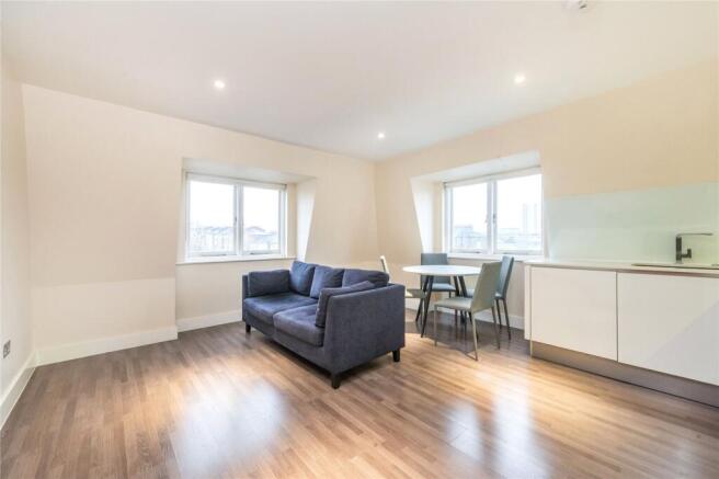 Kitchen/Reception