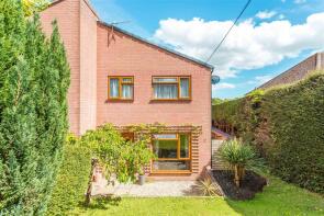 4, Knightstone Rise, Bridport DT6 3DR