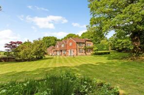Christmas Cottage, A283 Valentines Lea To Valentines Hill, Valentines Hill, Petworth GU28 9EH