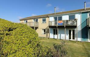 2, Cae Gwylan, Borth SY24 5LD