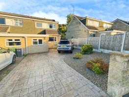 59, Warneford Road, Cowlersley, Huddersfield HD4 5TW