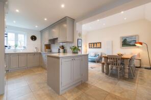 9 Larch House, Oak Farm Close, Banbury OX15 4GB