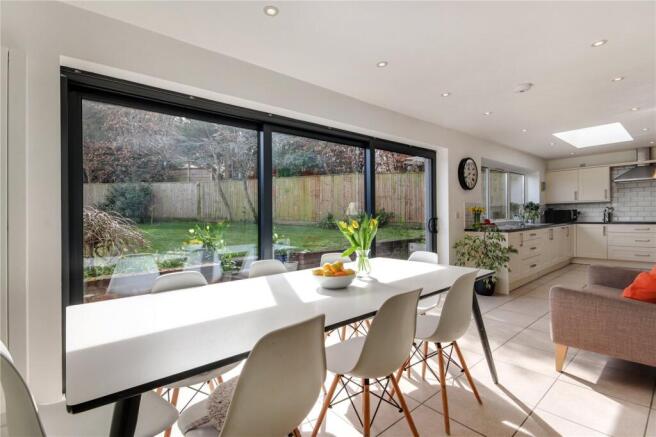 Kitchen/Dining Rm