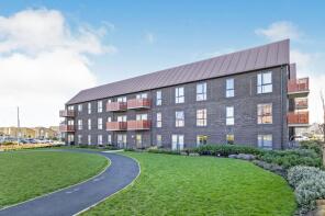 41, Dovestone Close, Grays RM20 3DF
