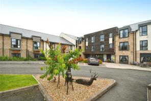 37, Thomas Fields, Brown Edge Road, Buxton SK17 7BR