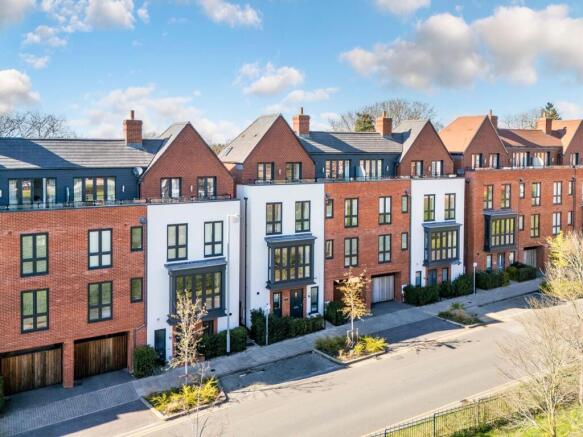 Earle Crescent
