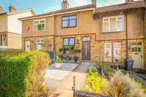 42, Highfield Avenue, Bailiff Bridge, Brighouse HD6 4EB