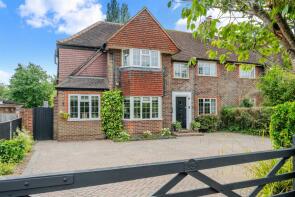 13, Tattenham Way, Tadworth KT20 5LX