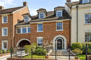 Waynflete, Blue Ball Hill, Winchester SO23 0AF