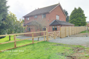 Plas Tirion, Sheppenhall Lane, Nantwich CW5 8DE