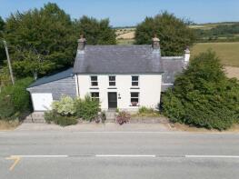 Bryn Synod, Pentre'r Bryn SA44 6JZ