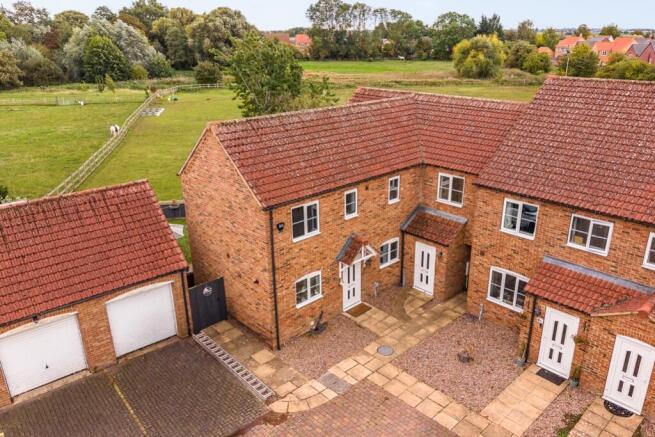 4 The Old School Yard (Swineshead)-2