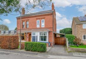 28, High Street, Redditch B96 6AR