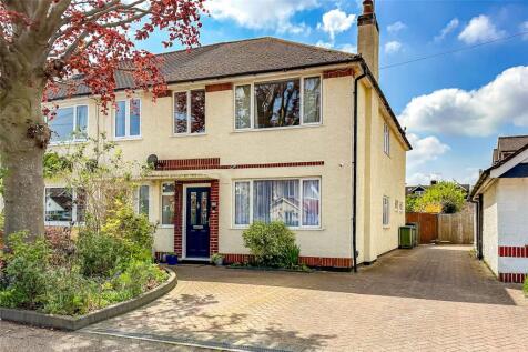 Oakwood Drive, St. Albans, Hertfordshire, AL4