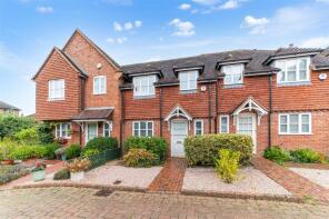 2, The Old Yard, Little Common Lane, Bletchingley RH1 4GW