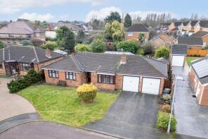 14, Gregson Gardens, Nottingham NG9 6LR