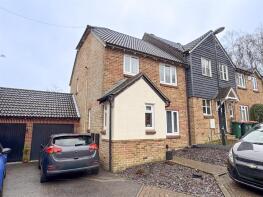 22, William Morris Way, Broadfield, Crawley RH11 9TE
