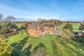 Yew Tree Cottage, Mays Lane, Padworth Common, Reading RG7 4QP