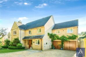 Strathmore, Baker Street, Farthinghoe NN13 5PH