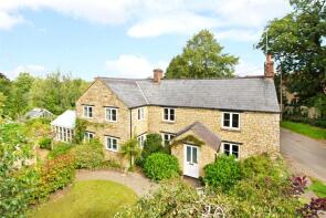 Garden Cottage, The Green, Brackley NN13 5JX