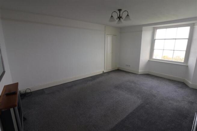 Living room.JPG