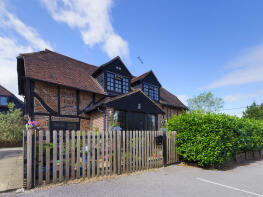 1, Great Grooms, Parbrook, Billingshurst RH14 9BY
