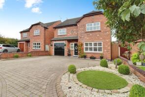 2, Hollyfields, Sandbach CW11 4NH