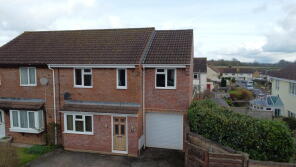 38, Millstream Gardens, Tonedale, Wellington TA21 0AA